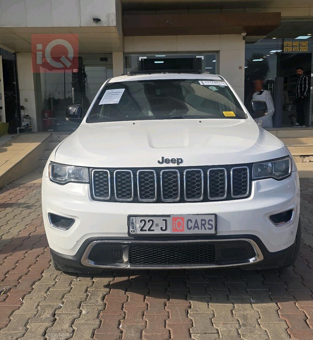 جیپ گراند شیرۆکی